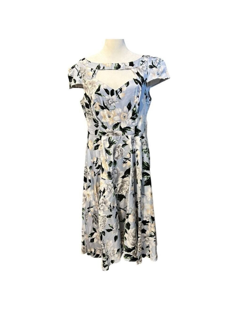 BELLE POGUE Retro Full Skirt Floral Dress Cut Out Neckline New withTags Size XL